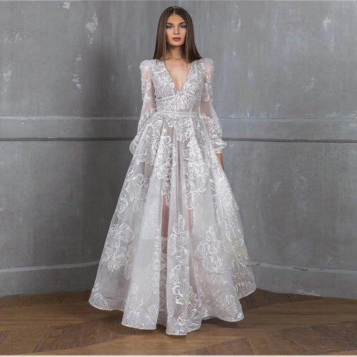 Damen Hochzeitskleid mit aufwendigem Blumenstick und tiefem V-Ausschnitt Heidi-Mode