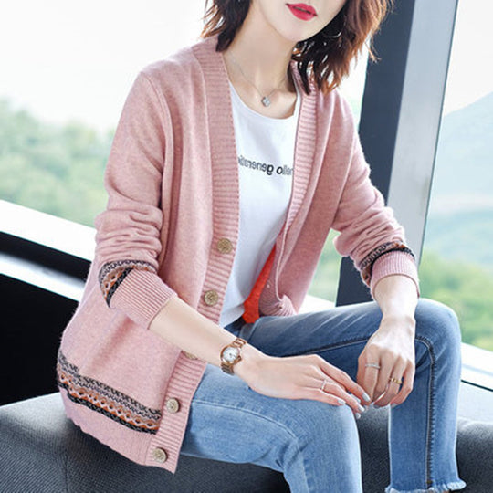 Damen Strickjacke mit eleganten Knopfdetails und modischer Häkelbordüre Heidi-Mode