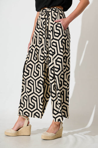 Heidi-Mode | Damen Abstract Print Hose Stilvoll & Modern