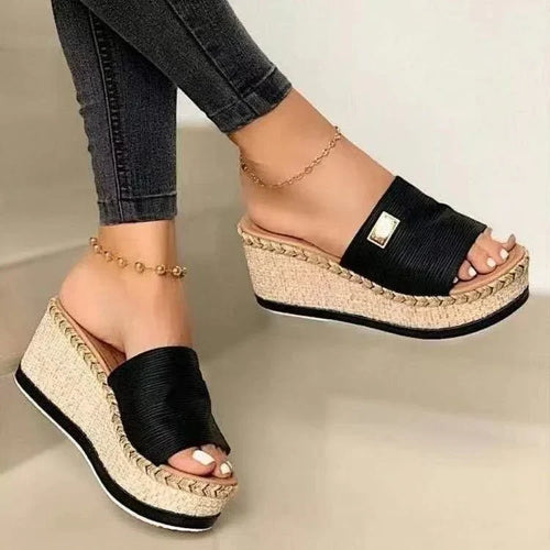 Rattan-Sandalen