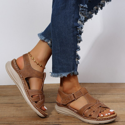 Heidi-Mode | Bequeme Wandersandalen für Damen