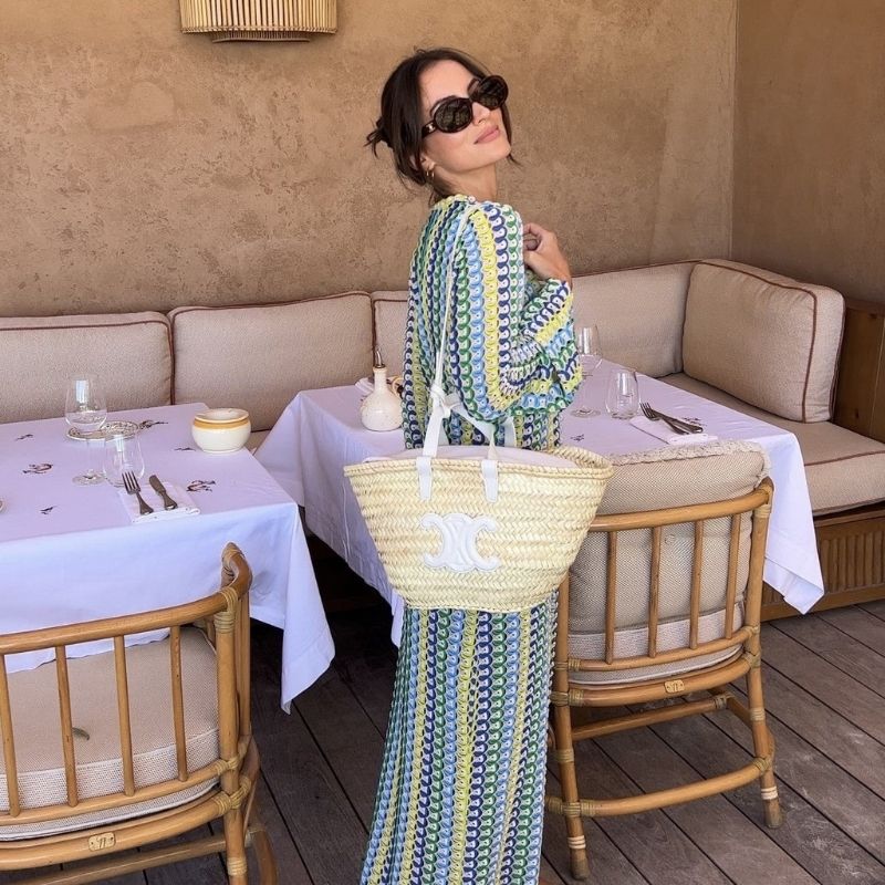 Langärmliges Häkel-Maxikleid mit Streifenmuster