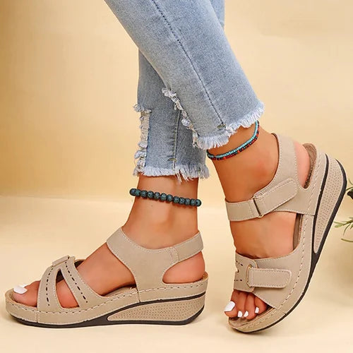 Heidi-Mode | Zeitlose Und Elegante Allgemeine Sandalen