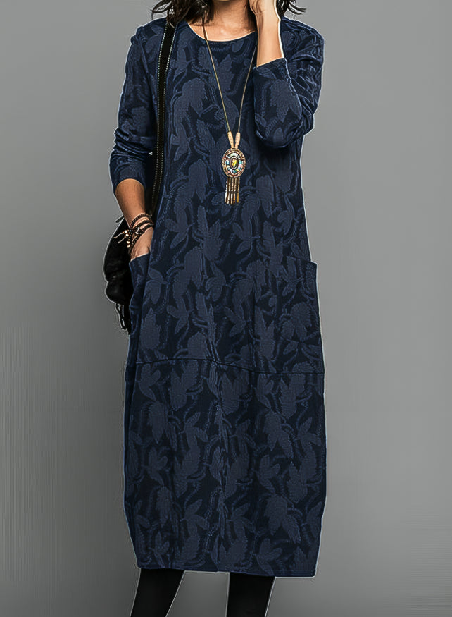 Luxuriöses Winterkleid mit Druck
