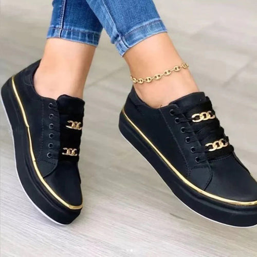 Heidi-Mode | Weiße Sneaker mit Goldenen Akzenten