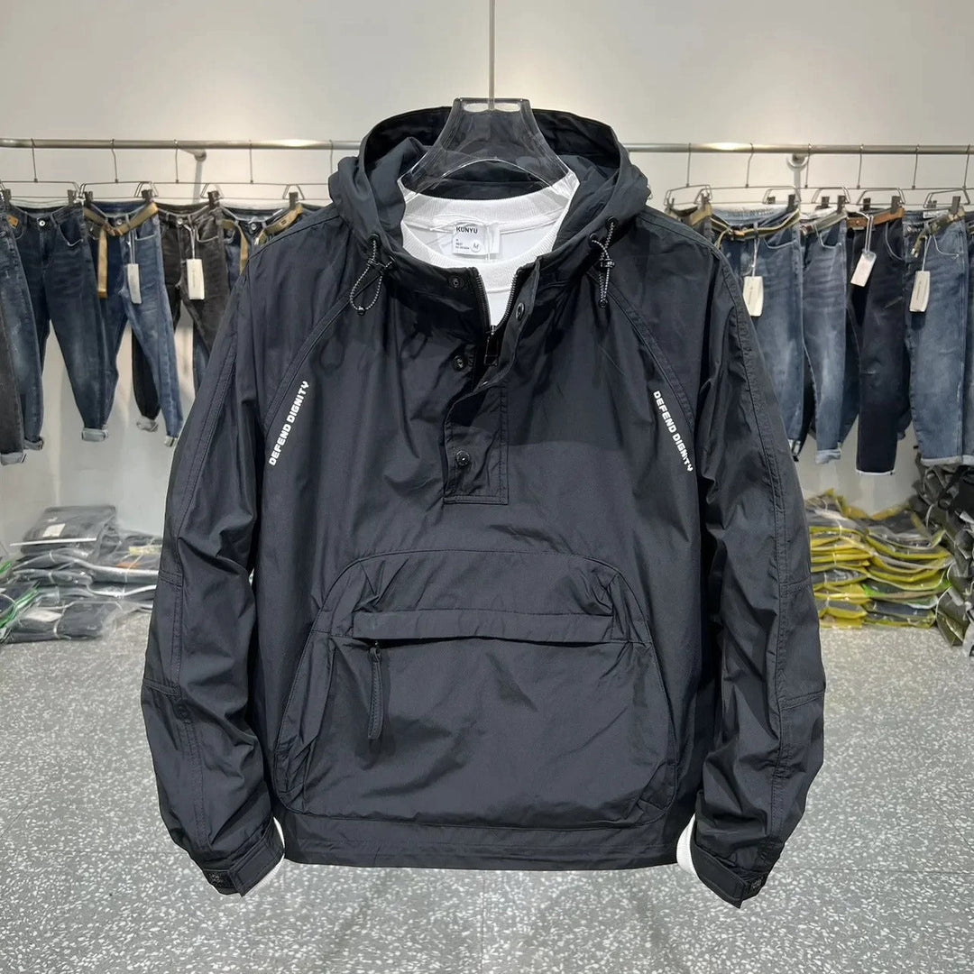 Heidi-Mode | Moderner Windbreaker mit Kapuze