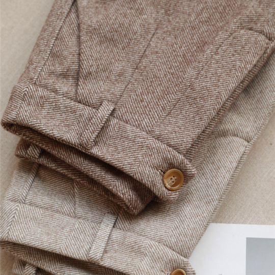 Heidi-Mode | Damenhose mit Fischgrätmuster für vielseitige Kleidung in allen Jahreszeiten