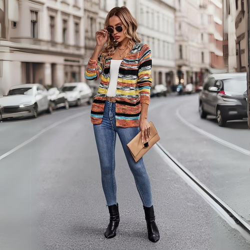 Heidi-Mode | Cardigan Chic In Regenbogenstreifen
