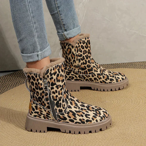Heidi-Mode | Stylische Leopardenprint Stiefel