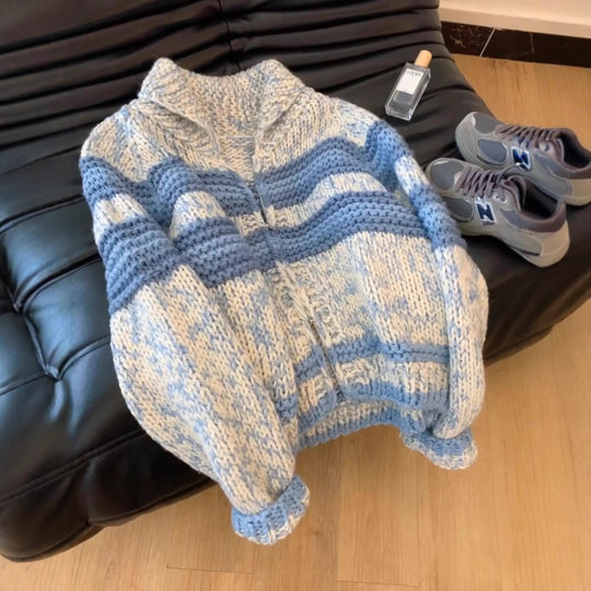 Damen Strickjacke mit breiten Streifen und hochwertigem Reißverschluss Heidi-Mode