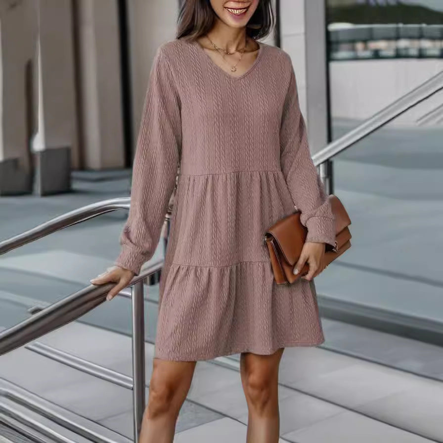Damen lässiges V-Ausschnitt Kleid mit voluminösem Saum und langen Ärmeln Heidi-Mode