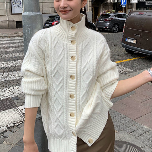 Damen Strickjacke mit hochgeschlossenem Kragen und strukturierter Oberfläche Heidi-Mode