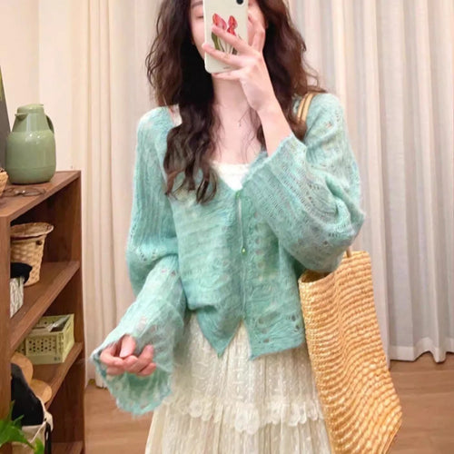 Damen luftiger Strickcardigan mit feiner Lochmusterstruktur und weitem Schnitt Heidi-Mode