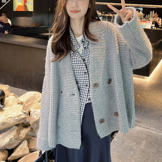 Damen Strickjacke mit doppeltem Knopfverschluss und weichem Material Heidi-Mode