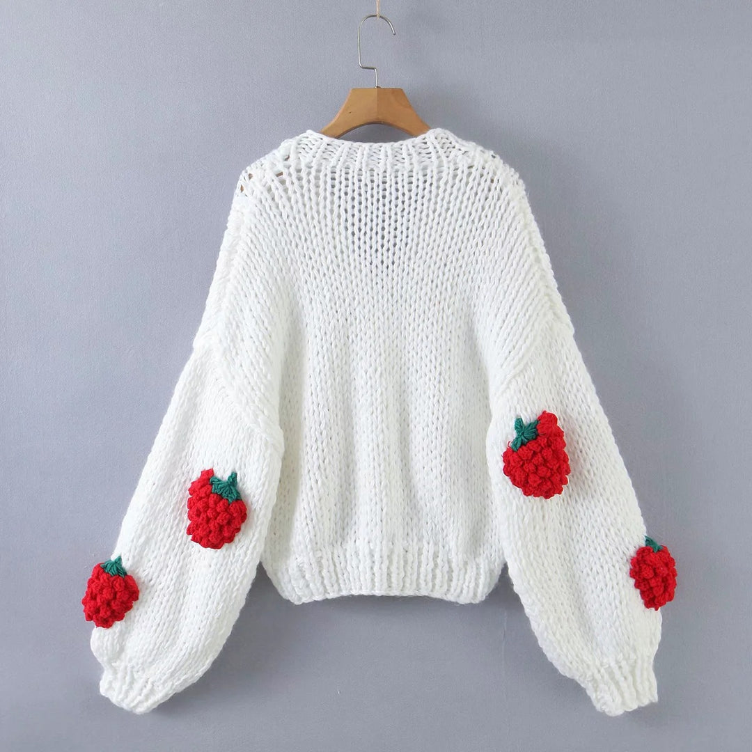 Damen Strickjacke mit Erdbeerapplikationen und Knopfverschluss Heidi-Mode