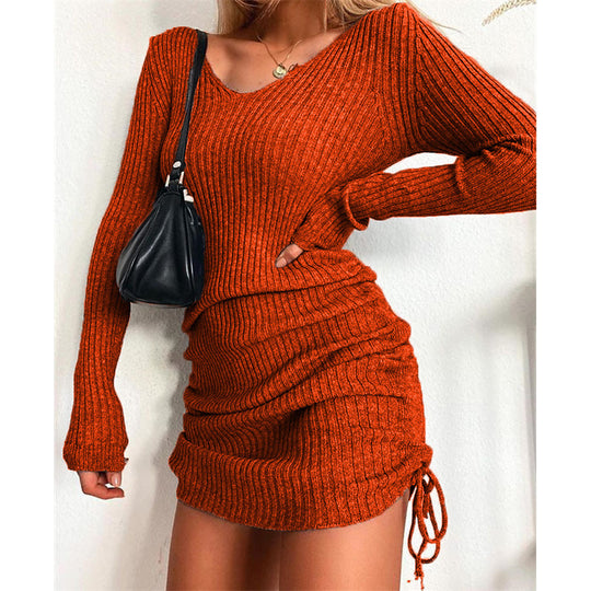 Damen Strickkleid mit figurbetontem Schnitt und Raffungen Heidi-Mode