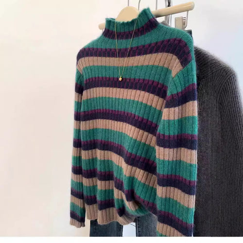 Damen Rippstrickpullover mit hohem Kragen und modischem Streifenmuster Heidi-Mode