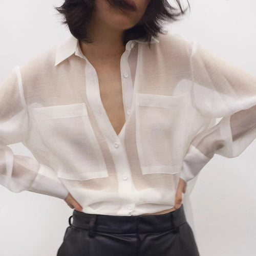 Damen transparente Bluse mit klassischem Kragen und dekorativen Taschen Heidi-Mode
