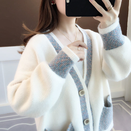 Damen Strickjacke mit modernem Farbkontrast und großen Taschen Heidi-Mode
