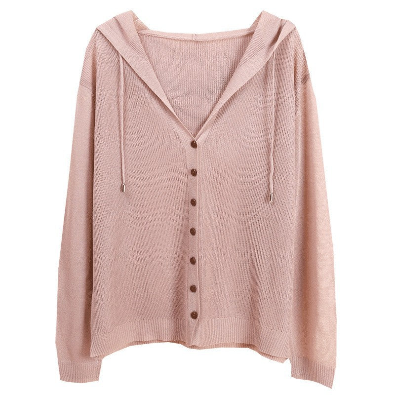 Damen Strickjacke mit Kapuze und eleganten Holzknöpfen Heidi-Mode