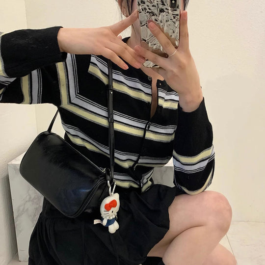 Damen sportliche Strickjacke mit modischem Streifenmuster und verspielten Knöpfen Heidi-Mode