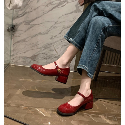 Damen Mary Jane Pumps mit verstellbarem Riemchen und eleganter Metallakzent Heidi-Mode