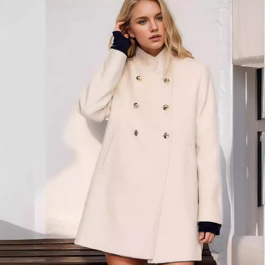 Damen Eleganter Kurz-Mantel mit doppelter Knopfreihe und seidigen Details Heidi-Mode