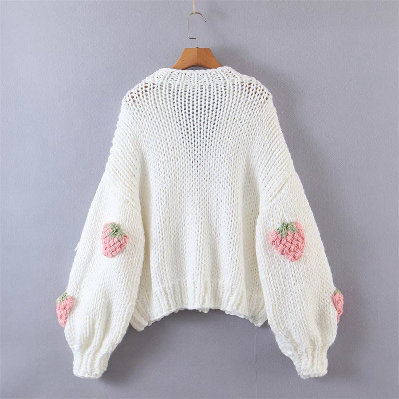 Damen Strickjacke mit Erdbeerapplikationen und Knopfverschluss Heidi-Mode