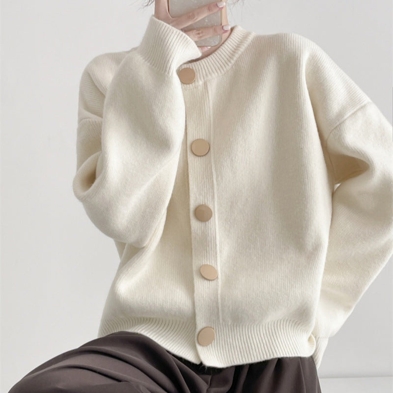 Damen Strickjacke mit komfortablem Schnitt und eleganten Knopfdetails Heidi-Mode