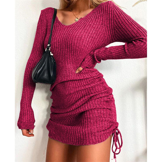 Damen Strickkleid mit figurbetontem Schnitt und Raffungen Heidi-Mode
