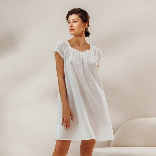 Damen Nachthemd mit feinen Spitzenverzierungen Heidi-Mode