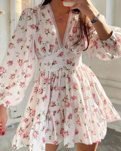Heidi-Mode | Elegantes Weißes Sommerkleid mit Blumenmuster