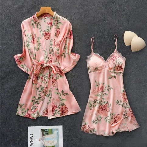 Luxuriöses Bettwäscheset aus Satin mit Blumenmuster
