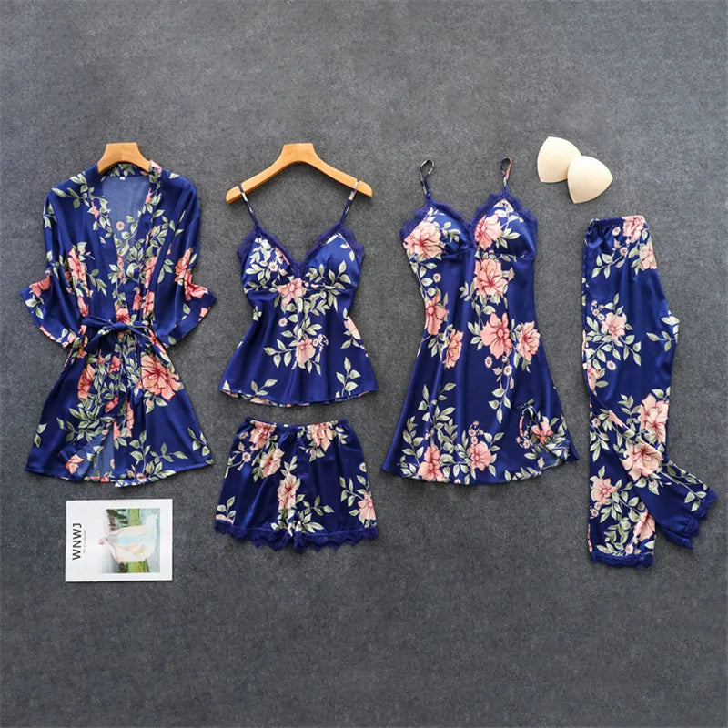 Luxuriöses Bettwäscheset aus Satin mit Blumenmuster