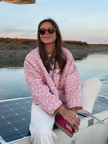 BLOOM – Rosa Patchwork Gesteppte Damenjacke