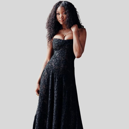 Maxi-Kleid aus Spitze mit eckigem Ausschnitt - Ayla