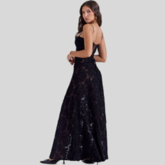 Maxi-Kleid aus Spitze mit eckigem Ausschnitt - Ayla