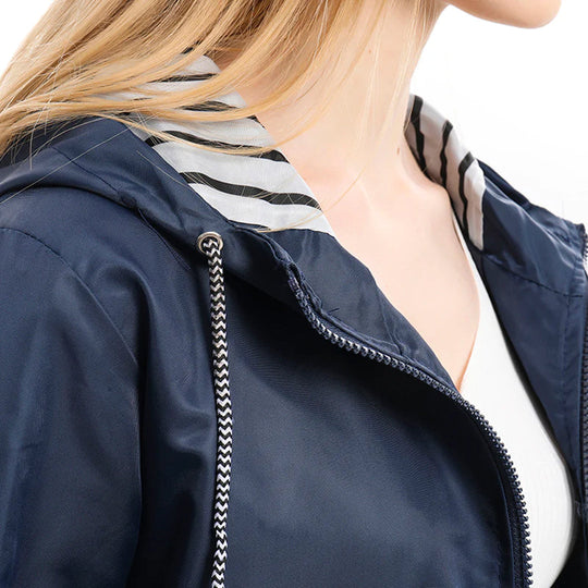 Heidi-Mode | Wasserfester Mantel Mit Kapuze für Frauen