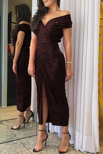 Heidi-Mode | Schlicht Enganliegendes Kleid mit V-Ausschnitt, Eleganten Puffärmeln und Drapierter Front