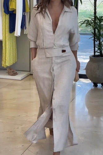 Klassisches kleid in Maxilänge