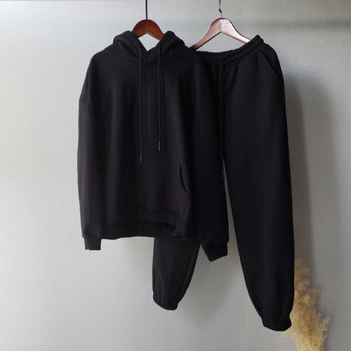 Heidi-Mode | Sweatshirt mit Kapuze und Jogginghose