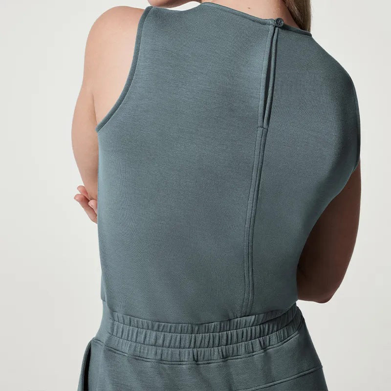 Vielseitige Eleganz Ärmelloser einfarbiger Jumpsuit