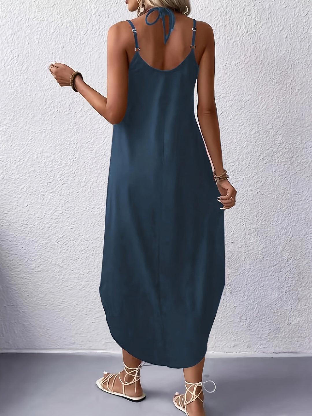annie | vielseitiges Kleid mit V-Ausschnitt