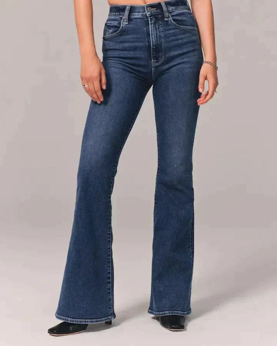 Heidi - Figurformende Bootcut-Jeans