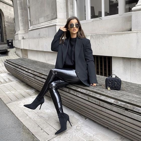 Heidi-Mode | Eng Geschnittene Hose mit Modernem Flair