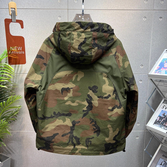 Jacke mit Camouflage-Muster