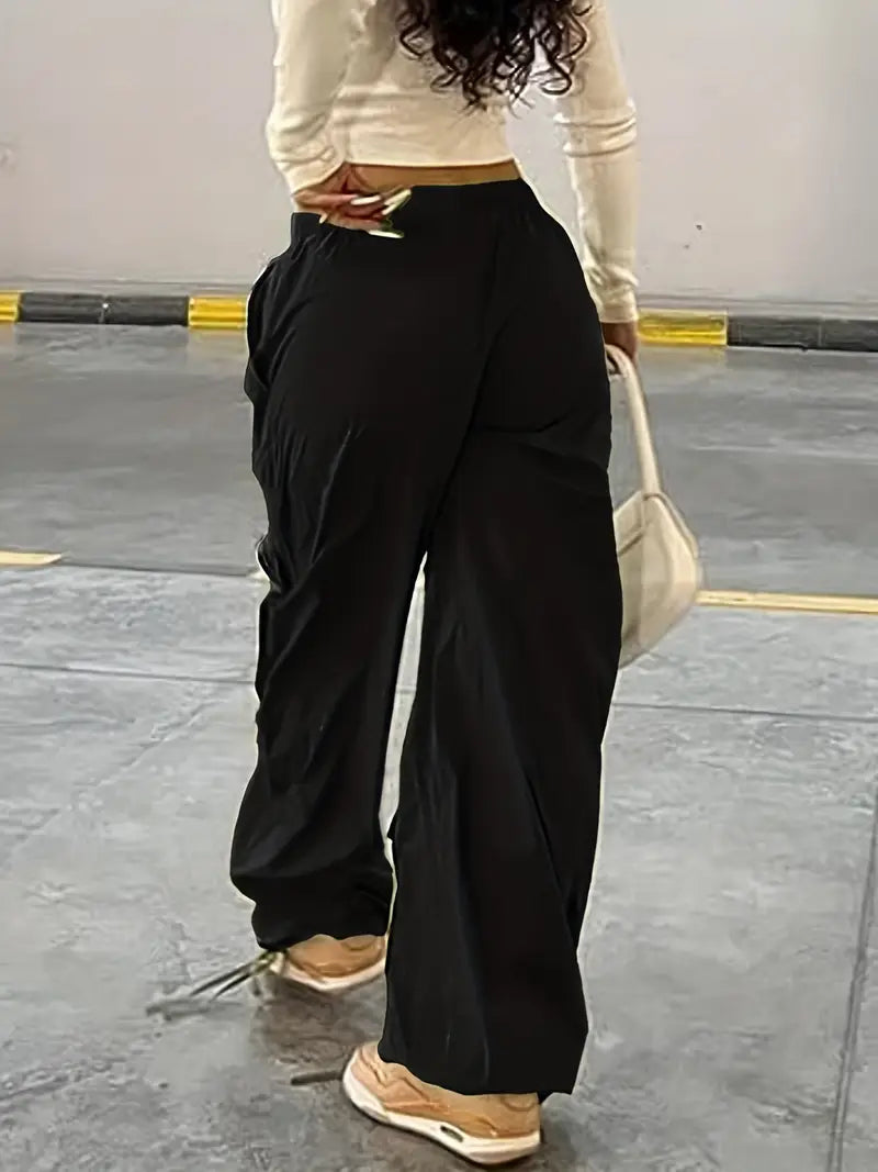 Heidi-Mode | Stylische Leichte Cargo-Hose