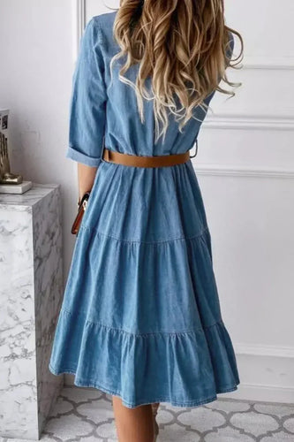 Midikleid mit Rüschen und Knopfleiste aus Denim