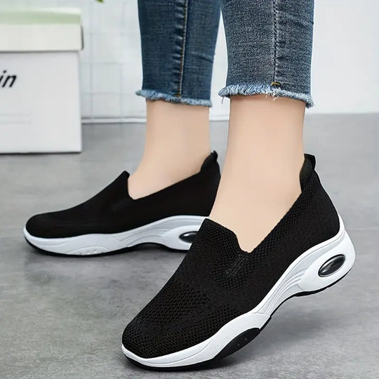 Leichter, trendiger Sneaker aus Air Cushion Mesh