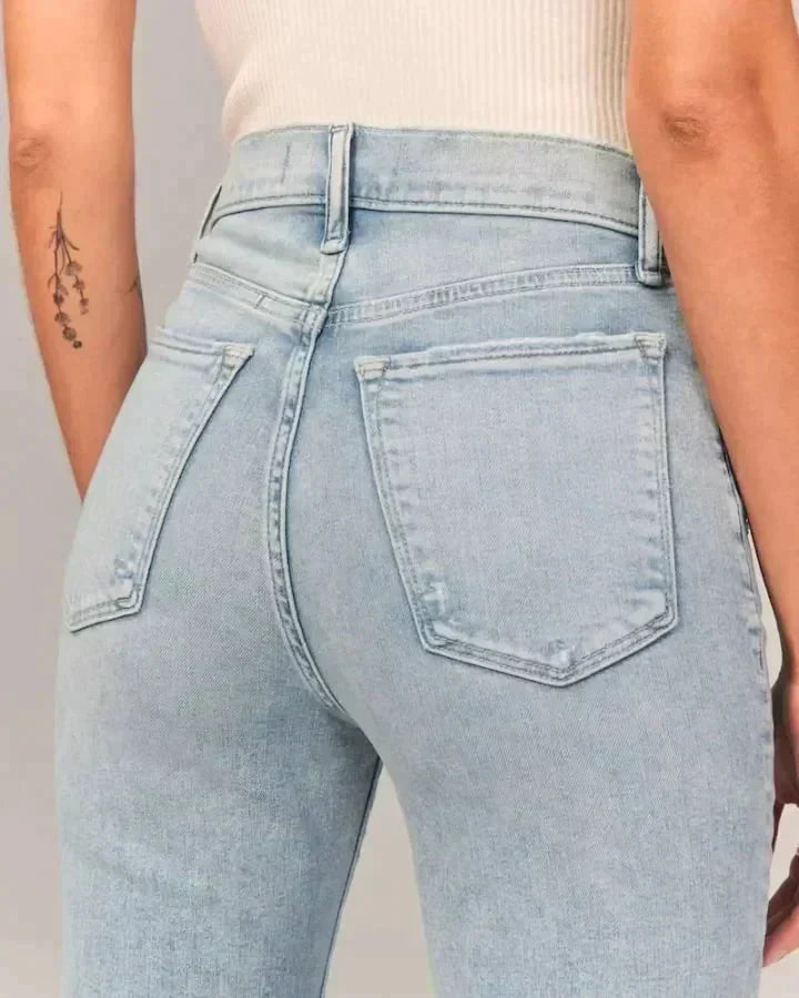 Heidi-Mode | Bootcut Jeans mit Shaping-Effekt